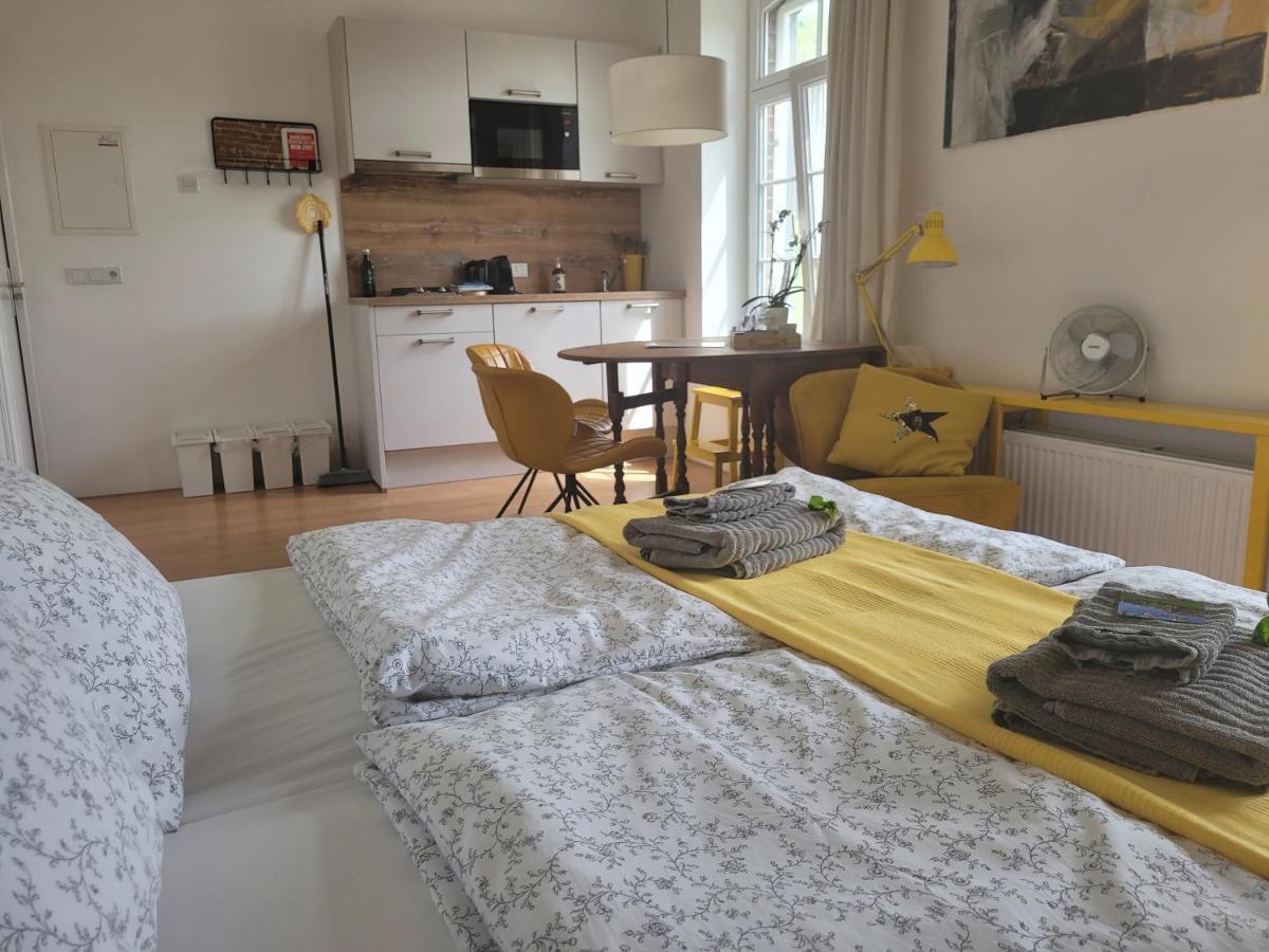 Mille Fleurs - Apartments Voeren Eksteriør bilde